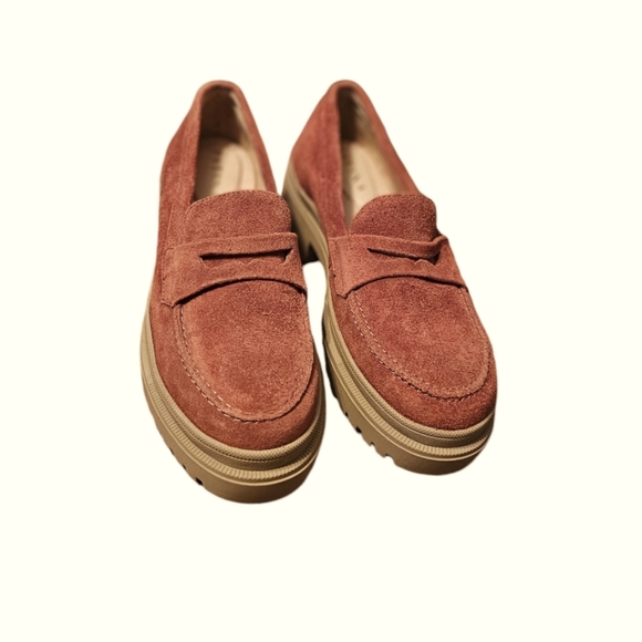 Patina Women's Suede Rust Loafers Size 7 - Picture 7 of 8